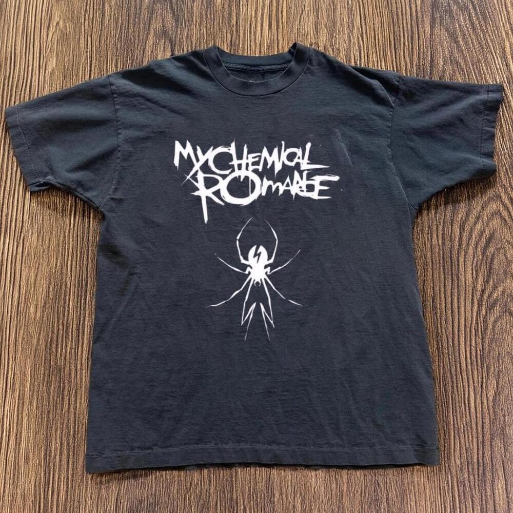 Gildan Men Re T-Shirt, My Chemical Romance Black Band Tee Tee